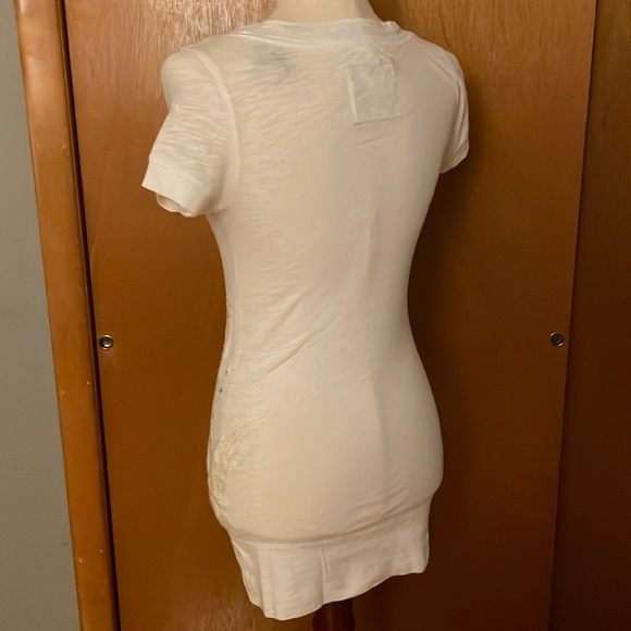 American Eagle white short sleeves T-shirt..Size S, embroidered flowers / eagle - Picture 7 of 17